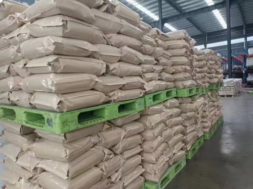 昌江工业级纤维素生产厂家装车过程，严控产品质量