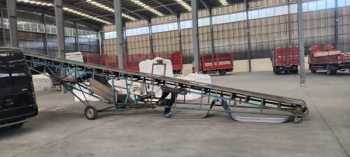 HPMC胶粉装车运输工序，现代工业建筑用腻子粉胶粉