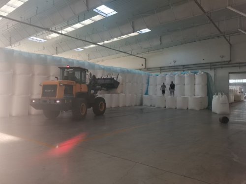 万宁羧甲基纤维素钠成品包装整齐堆放